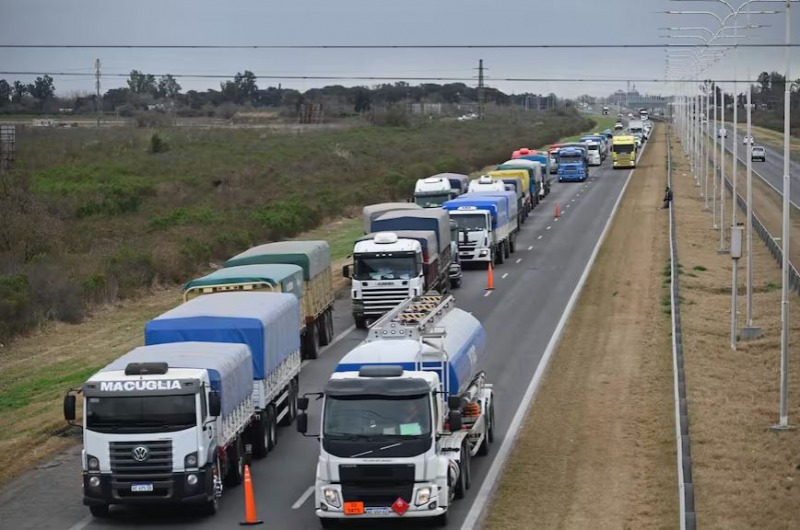 El costo del transporte de cargas cerr 2024 con una suba del 85%